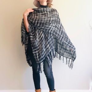 Steve Madden Cable Knit Black Women’s Poncho /OS/NWT